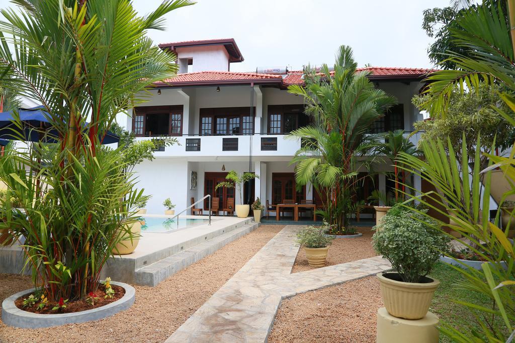 Sky And Sand Guesthouse Beruwala Exterior foto